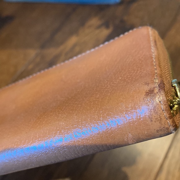 Michael kors wallet - Picture 3 of 5